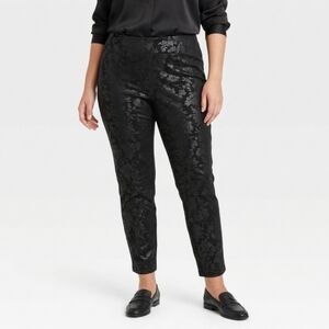 A New Day Women’s Black Floral Brocade Pants Size 10 Stretch Floral Pattern Slim